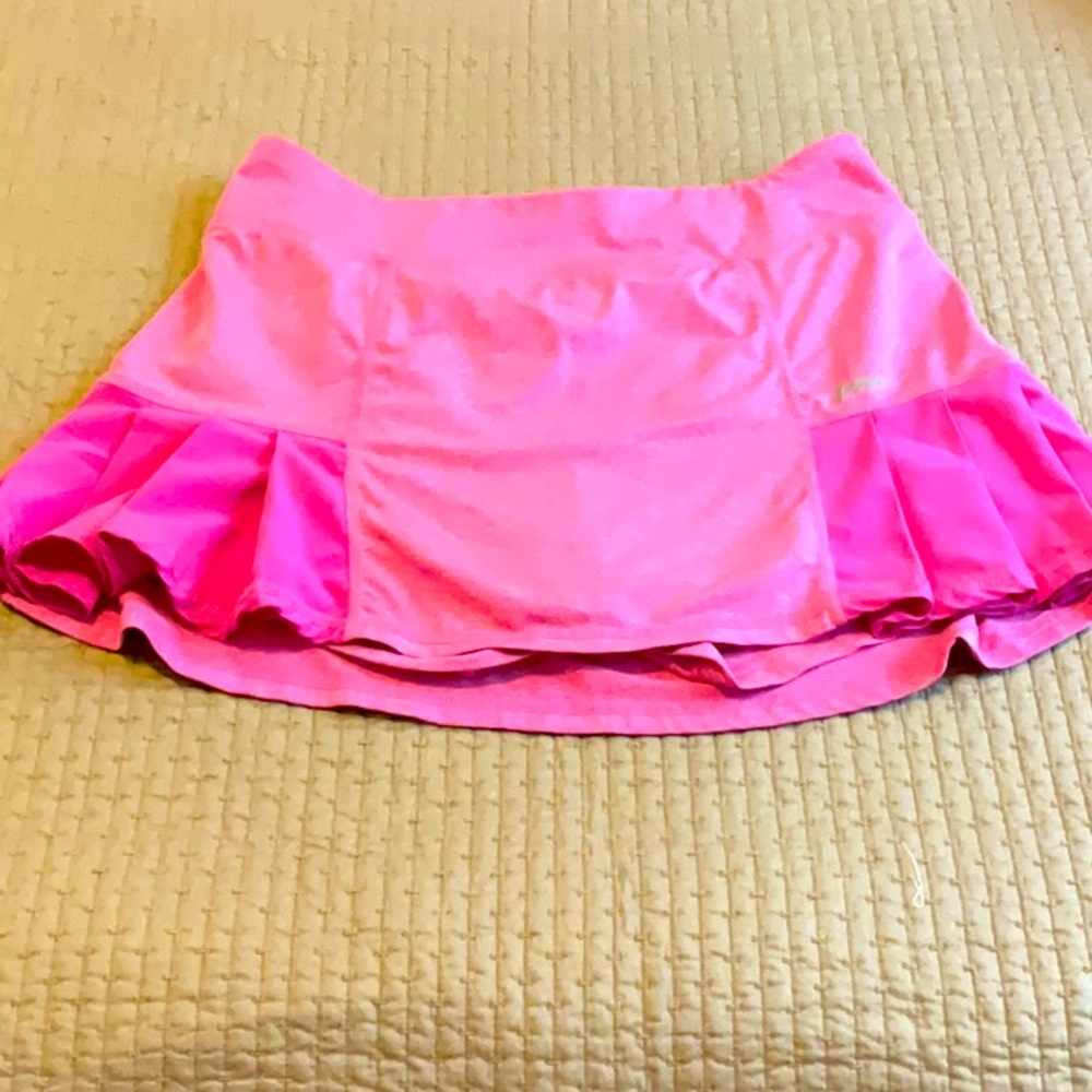 Penn workout/tennis skort in hot pink with back zip pocket